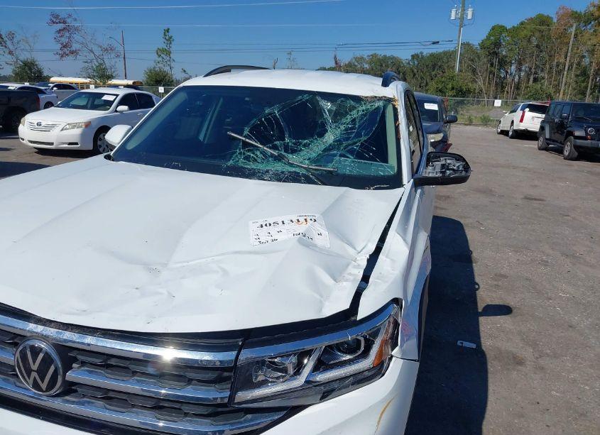 Photo 6 of 2022 Volkswagen Atlas 2.0T SE (VIN 1V2DP2CA5NC547220)