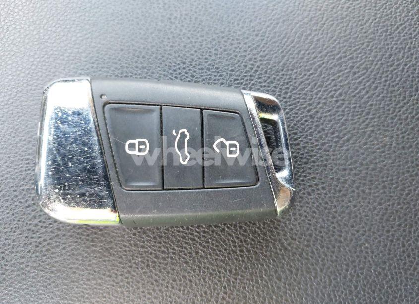 Photo 11 of 2021 Volkswagen Atlas 2.0T SE (VIN 1V2DP2CA6MC500115)