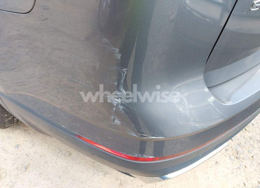 Photo 19 of 2021 Volkswagen Atlas 2.0T SE (VIN 1V2DP2CA6MC500115)