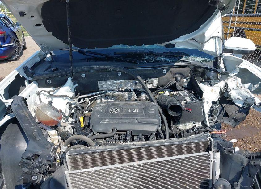 Photo 10 of 2021 Volkswagen Atlas 2.0T SE (VIN 1V2DP2CA7MC539277)