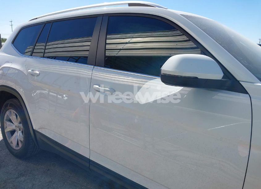 Photo 13 of 2018 Volkswagen Atlas 3.6L V6 SE/3.6L V6 SE W/TECHNOLOGY (VIN 1V2DR2CA1JC589632)