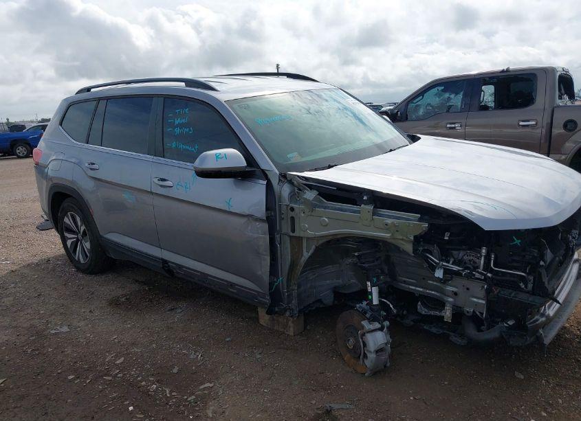 Photo 14 of 2024 Volkswagen Atlas 2.0T SE (VIN 1V2DR2CA1RC560675)