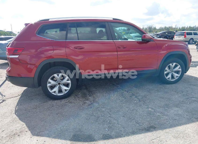 Photo 4 of 2018 Volkswagen Atlas 3.6L V6 SE/3.6L V6 SE W/TECHNOLOGY (VIN 1V2DR2CA5JC553166)