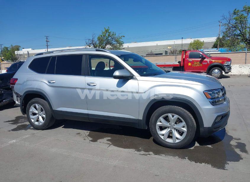 Photo 14 of 2018 Volkswagen Atlas 3.6L V6 SE/3.6L V6 SE W/TECHNOLOGY (VIN 1V2DR2CA9JC502205)