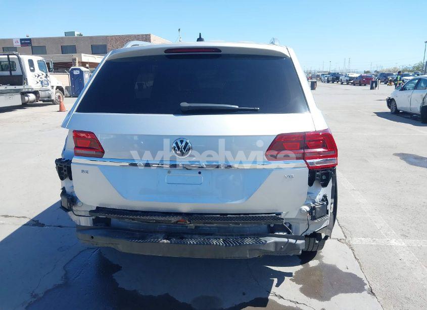 Photo 17 of 2018 Volkswagen Atlas 3.6L V6 SE/3.6L V6 SE W/TECHNOLOGY (VIN 1V2DR2CA9JC502205)