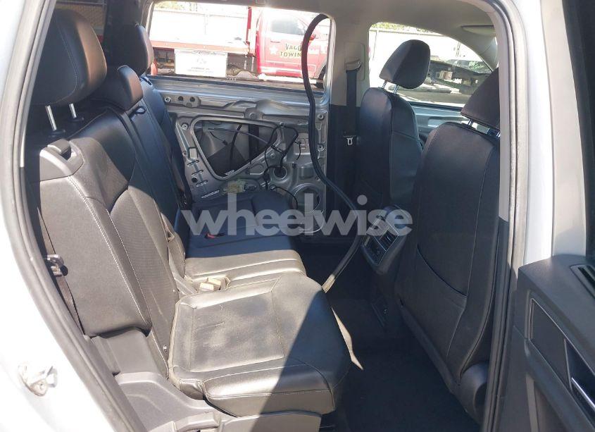 Photo 8 of 2018 Volkswagen Atlas 3.6L V6 SE/3.6L V6 SE W/TECHNOLOGY (VIN 1V2DR2CA9JC502205)