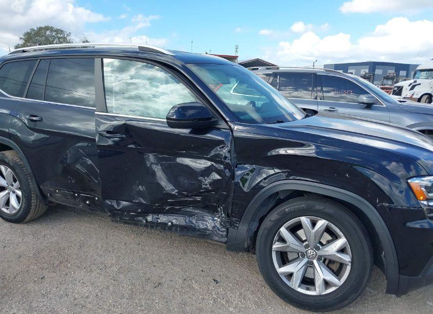 Photo 6 of 2018 Volkswagen Atlas 3.6L V6 SE/3.6L V6 SE W/TECHNOLOGY (VIN 1V2DR2CAXJC527839)