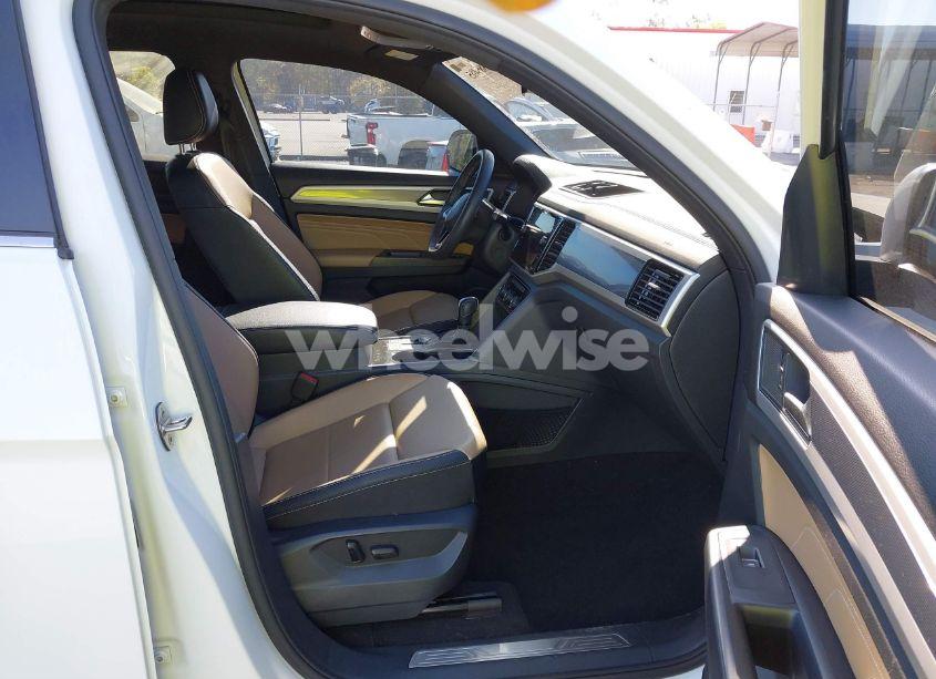 Photo 5 of 2021 Volkswagen Atlas CROSS SPORT 3.6L V6 SEL (VIN 1V2EE2CA2MC227667)