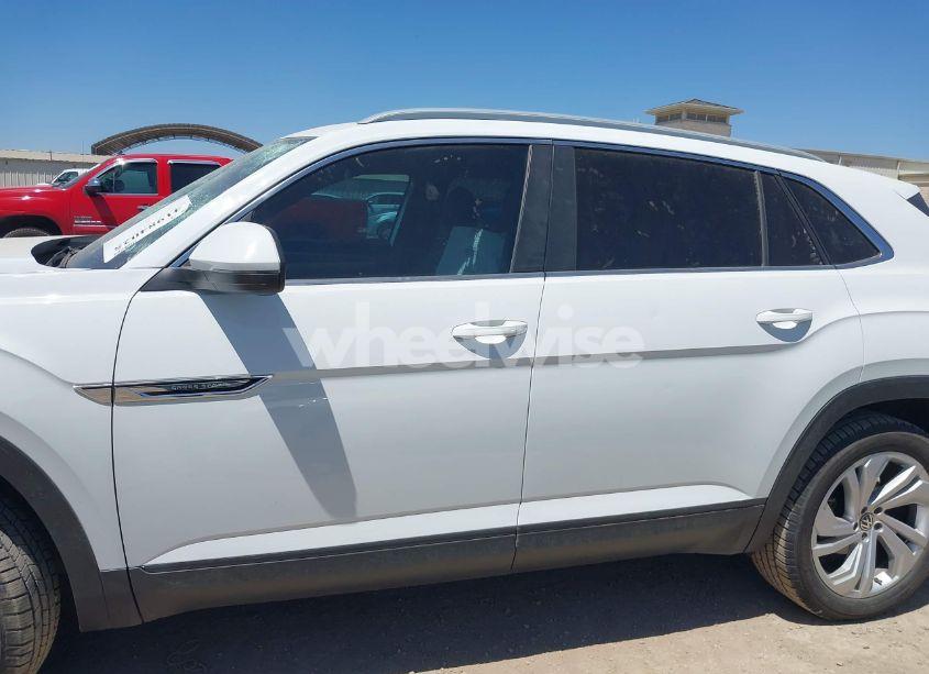 Photo 14 of 2021 Volkswagen Atlas CROSS SPORT 3.6L V6 SEL (VIN 1V2EE2CA8MC202806)