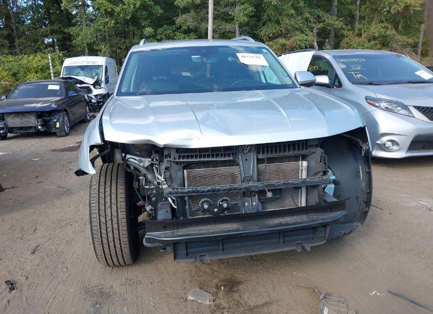 Photo 12 of 2018 Volkswagen Atlas 2.0T SEL (VIN 1V2EP2CA5JC598490)
