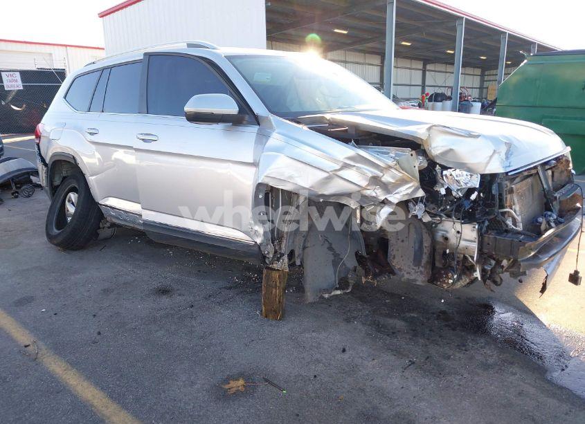 Photo 6 of 2019 Volkswagen Atlas 3.6L V6 SEL (VIN 1V2ER2CA2KC531227)