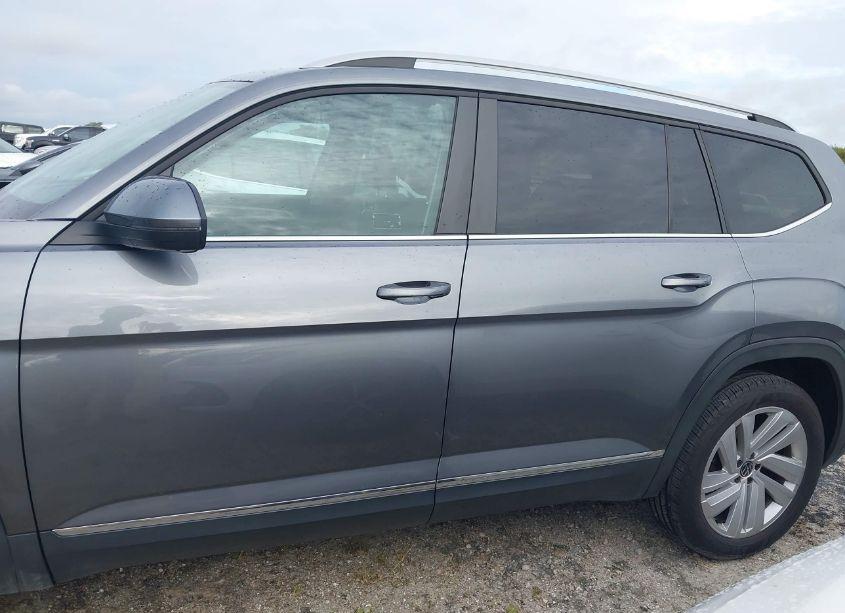 Photo 14 of 2021 Volkswagen Atlas 3.6L V6 SEL (VIN 1V2ER2CA2MC555708)