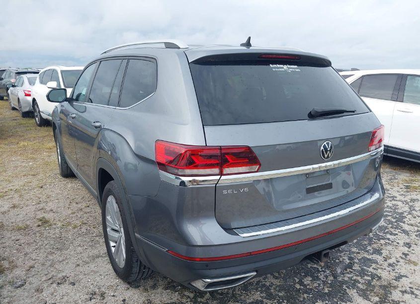 Photo 3 of 2021 Volkswagen Atlas 3.6L V6 SEL (VIN 1V2ER2CA2MC555708)