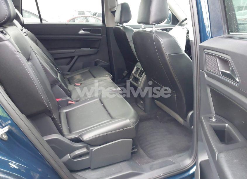 Photo 8 of 2018 Volkswagen Atlas 3.6L V6 SEL (VIN 1V2ER2CA3JC517383)