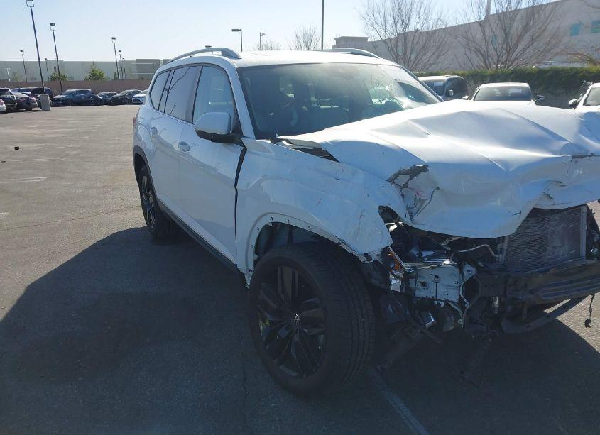 2021 Volkswagen Atlas 3.6L V6 SEL (VIN 1V2ER2CA7MC549810) main photo