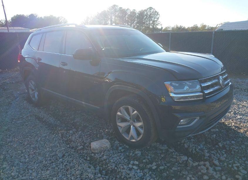 2018 Volkswagen Atlas 3.6L V6 SEL (VIN 1V2ER2CA8JC506301) main photo