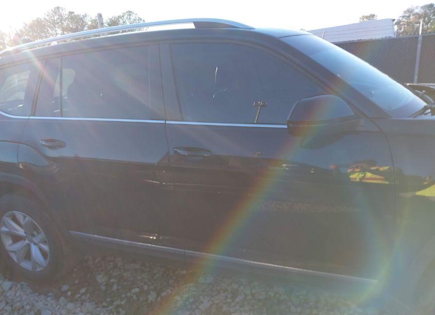 Photo 13 of 2018 Volkswagen Atlas 3.6L V6 SEL (VIN 1V2ER2CA8JC506301)