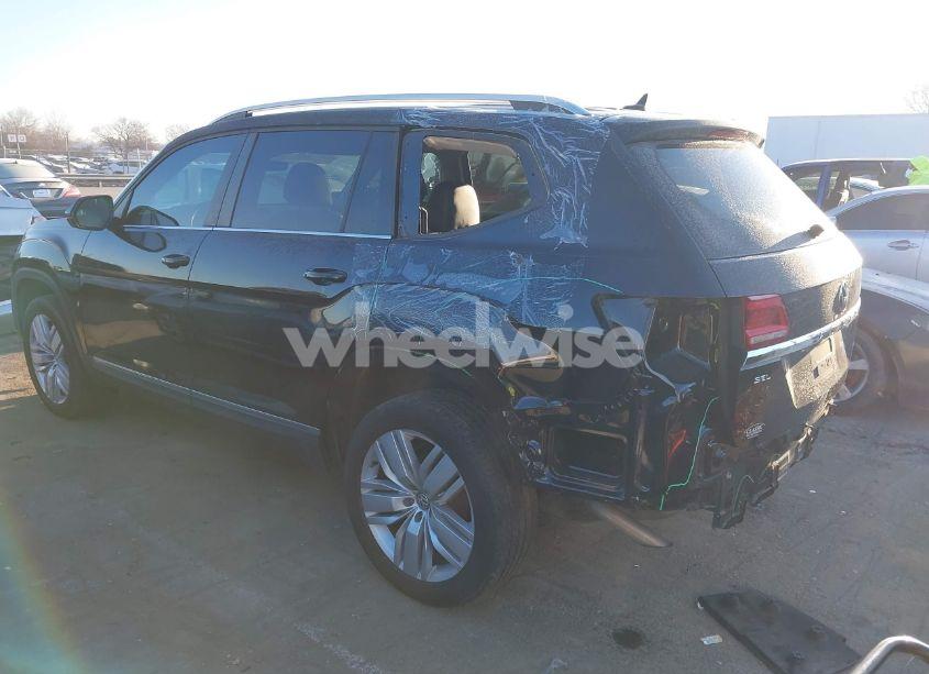 Photo 3 of 2019 Volkswagen Atlas 3.6L V6 SEL (VIN 1V2ER2CAXKC547918)