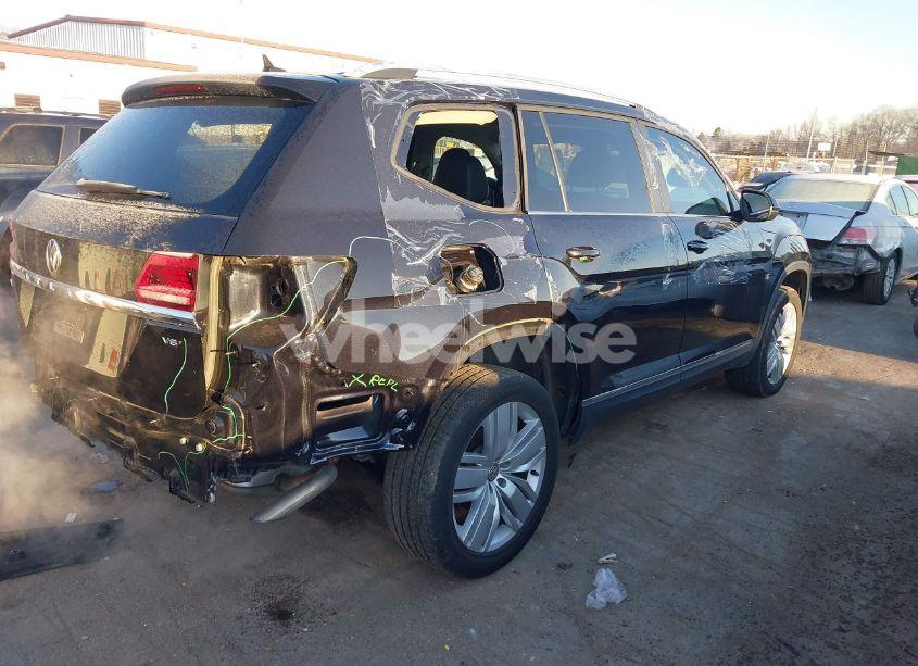 Photo 4 of 2019 Volkswagen Atlas 3.6L V6 SEL (VIN 1V2ER2CAXKC547918)