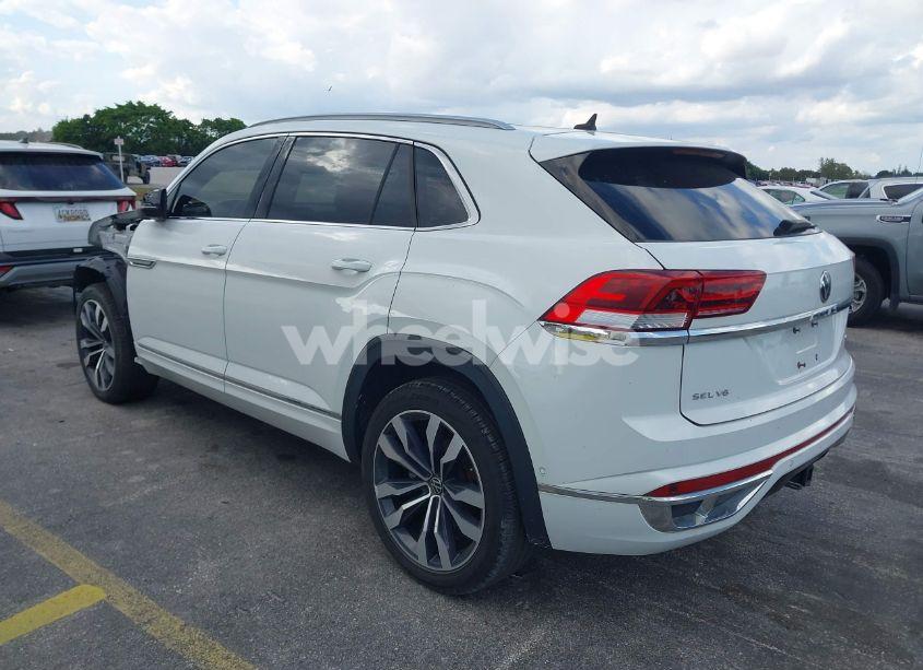 Photo 3 of 2021 Volkswagen Atlas CROSS SPORT 3.6L V6 SEL PREMIUM R-LINE (VIN 1V2FE2CA2MC206046)