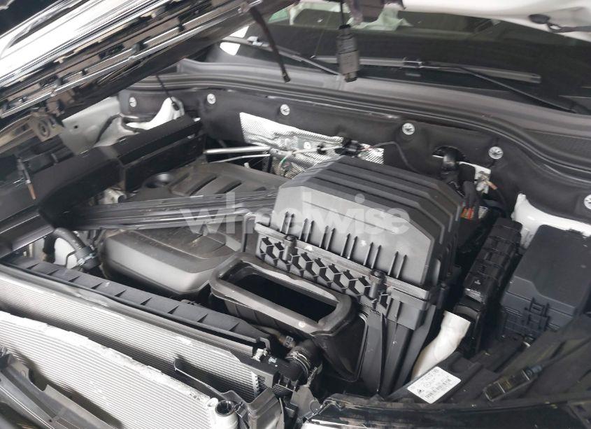 Photo 10 of 2024 Volkswagen Atlas CROSS SPORT 2.0T SEL PREMIUM R-LINE (VIN 1V2FE2CA5RC229408)