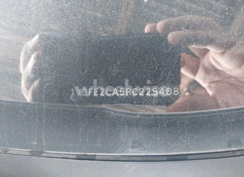 Photo 17 of 2024 Volkswagen Atlas CROSS SPORT 2.0T SEL PREMIUM R-LINE (VIN 1V2FE2CA5RC229408)