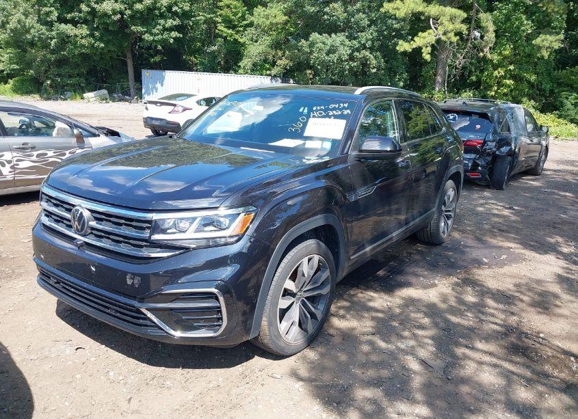 Photo 2 of 2021 Volkswagen Atlas CROSS SPORT 3.6L V6 SEL PREMIUM R-LINE (VIN 1V2FE2CA6MC235825)