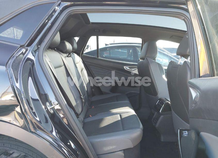 Photo 8 of 2023 Volkswagen Id.4 PRO S/PRO S PLUS (VIN 1V2FMPE89PC005758)