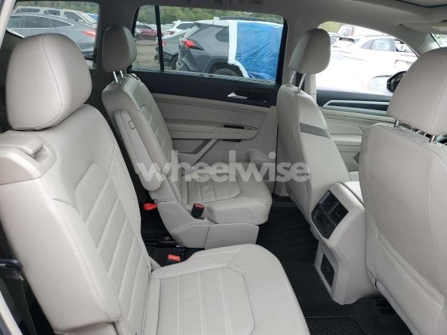 Photo 5 of 2021 VOLKSWAGEN ATLAS SEL PREMIUM R-LINE (VIN 1V2FR2CA0MC540564)