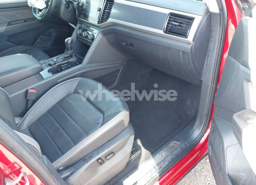 Photo 5 of 2022 Volkswagen Atlas 3.6L V6 SEL PREMIUM R-LINE (VIN 1V2FR2CA0NC527573)