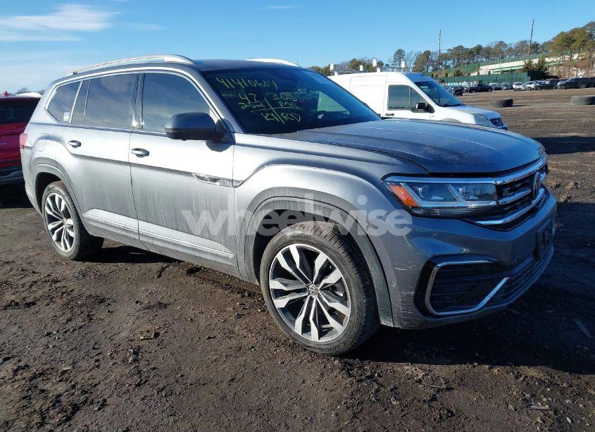2022 Volkswagen Atlas 3.6L V6 SEL PREMIUM R-LINE (VIN 1V2FR2CA0NC562128) main photo