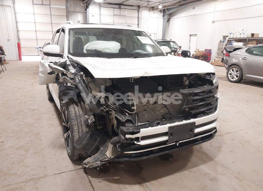 Photo 6 of 2024 Volkswagen Atlas 2.0T SEL PREMIUM R-LINE (VIN 1V2FR2CA0RC507586)