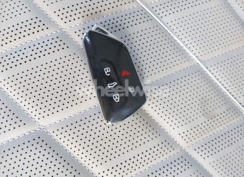 Photo 11 of 2024 Volkswagen Atlas 2.0T SEL PREMIUM R-LINE (VIN 1V2FR2CA2RC598392)