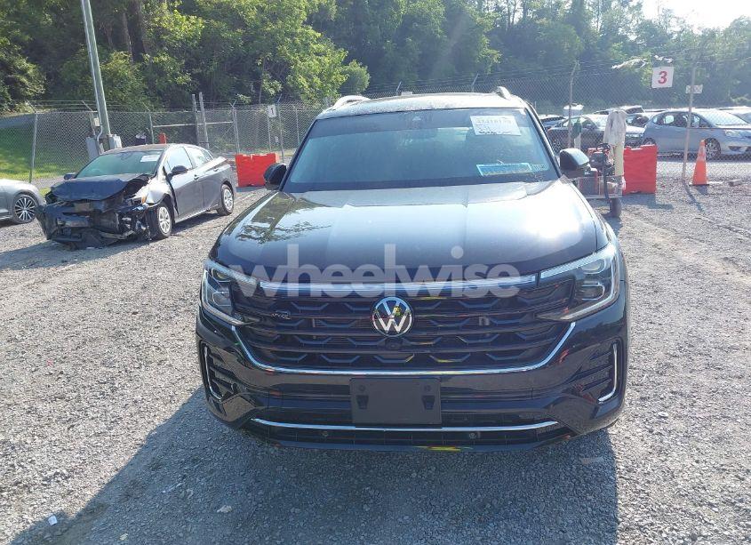 Photo 12 of 2024 Volkswagen Atlas 2.0T SEL PREMIUM R-LINE (VIN 1V2FR2CA2RC598392)