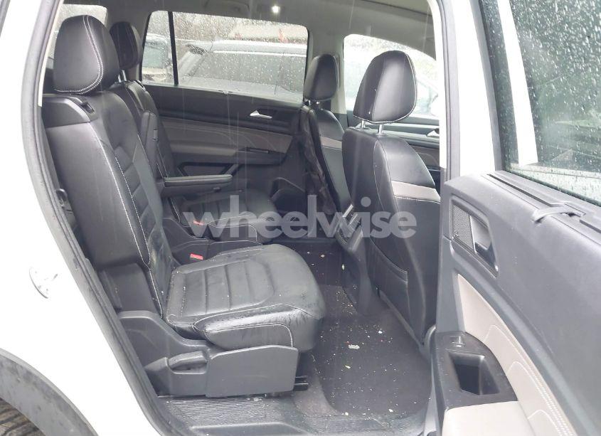 Photo 8 of 2021 Volkswagen Atlas 3.6L V6 SEL PREMIUM R-LINE (VIN 1V2FR2CA3MC556872)