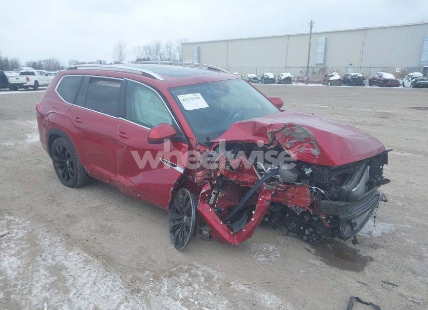 2023 Volkswagen Atlas 3.6L V6 SEL PREMIUM R-LINE (VIN 1V2FR2CA5PC529497) main photo