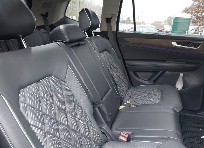 Photo 8 of 2024 Volkswagen Atlas 2.0T SEL PREMIUM R-LINE (VIN 1V2FR2CA5RC594336)