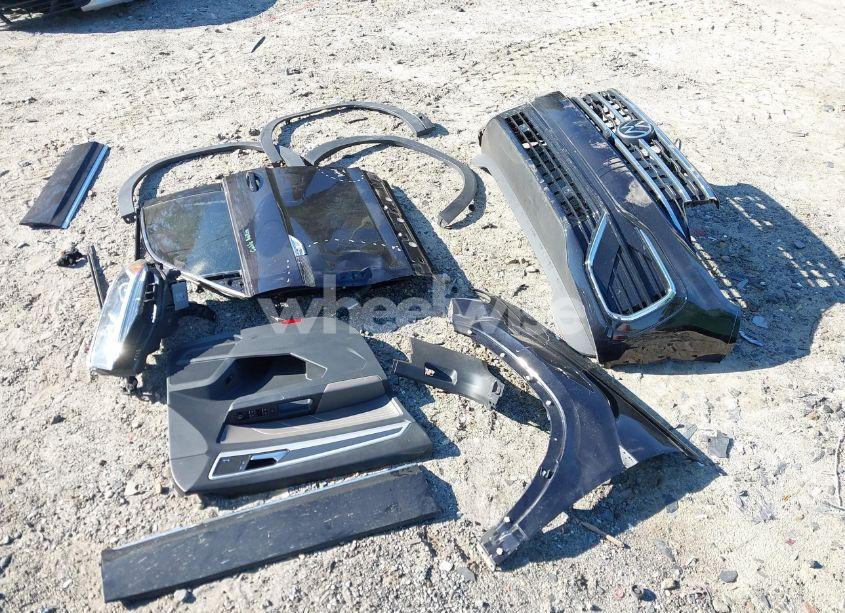 Photo 12 of 2021 Volkswagen Atlas 3.6L V6 SEL PREMIUM R-LINE (VIN 1V2FR2CA7MC589888)