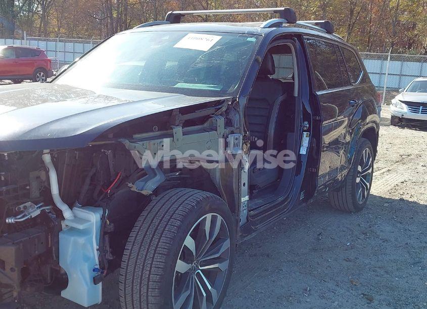 Photo 18 of 2021 Volkswagen Atlas 3.6L V6 SEL PREMIUM R-LINE (VIN 1V2FR2CA7MC589888)