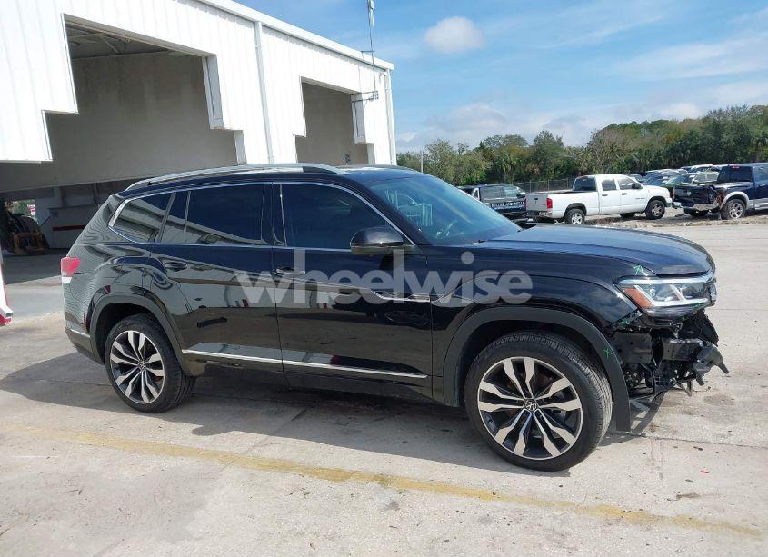 Photo 14 of 2022 Volkswagen Atlas 3.6L V6 SEL PREMIUM R-LINE (VIN 1V2FR2CA8NC557100)