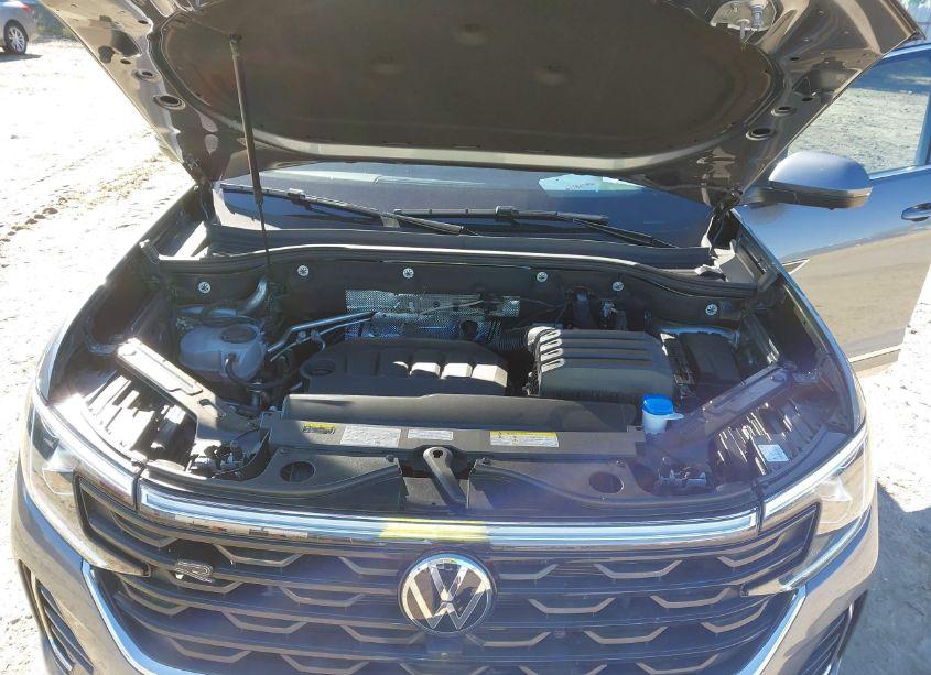 Photo 10 of 2024 Volkswagen Atlas 2.0T SEL PREMIUM R-LINE (VIN 1V2FR2CA8RC534714)