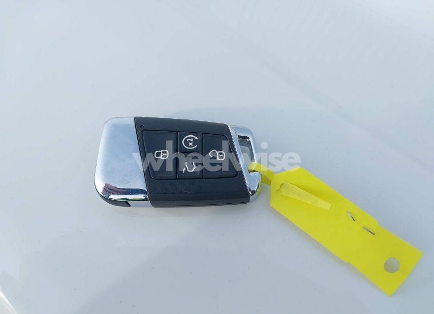 Photo 11 of 2022 Volkswagen Atlas 3.6L V6 SEL PREMIUM R-LINE (VIN 1V2FR2CA9NC531962)