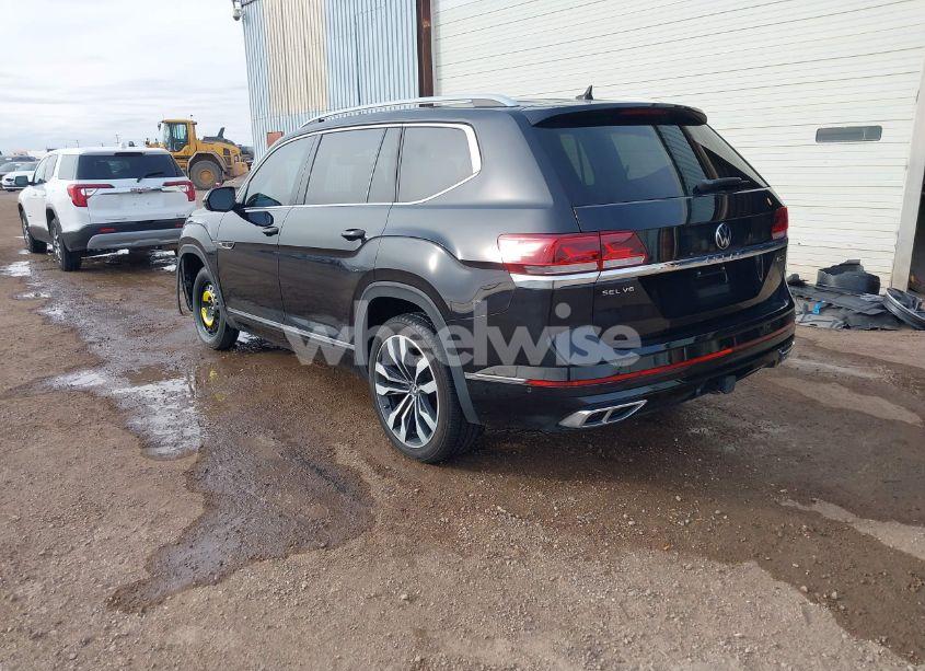 Photo 3 of 2022 Volkswagen Atlas 3.6L V6 SEL PREMIUM R-LINE (VIN 1V2FR2CA9NC531962)