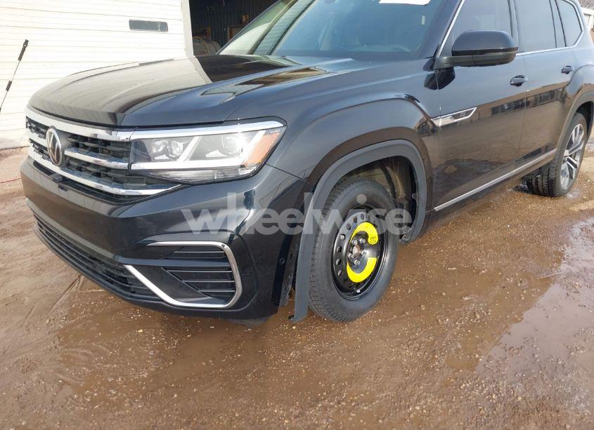 Photo 6 of 2022 Volkswagen Atlas 3.6L V6 SEL PREMIUM R-LINE (VIN 1V2FR2CA9NC531962)