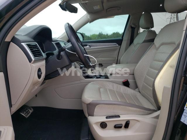 Photo 11 of 2021 VOLKSWAGEN ATLAS SEL PREMIUM R-LINE (VIN 1V2FR2CAXMC543102)