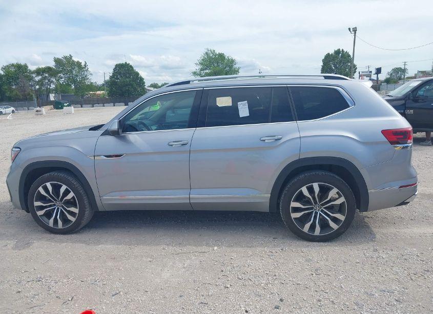 Photo 14 of 2021 Volkswagen Atlas 3.6L V6 SEL PREMIUM R-LINE (VIN 1V2FR2CAXMC552138)