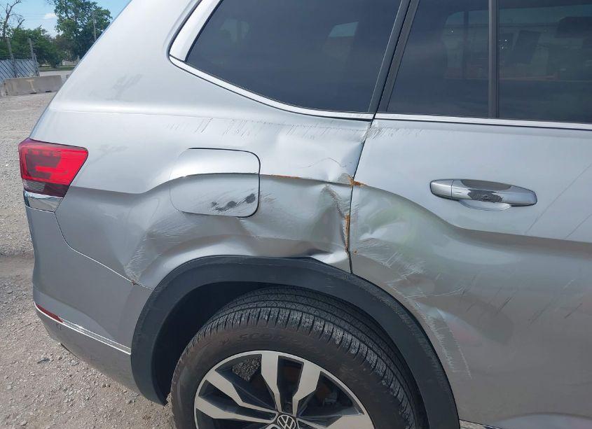 Photo 18 of 2021 Volkswagen Atlas 3.6L V6 SEL PREMIUM R-LINE (VIN 1V2FR2CAXMC552138)