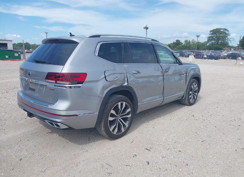 Photo 4 of 2021 Volkswagen Atlas 3.6L V6 SEL PREMIUM R-LINE (VIN 1V2FR2CAXMC552138)