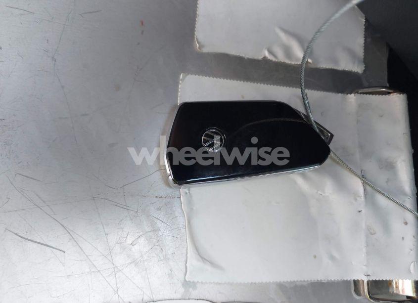 Photo 11 of 2024 Volkswagen Atlas 2.0T SEL PREMIUM R-LINE (VIN 1V2FR2CAXRC582084)