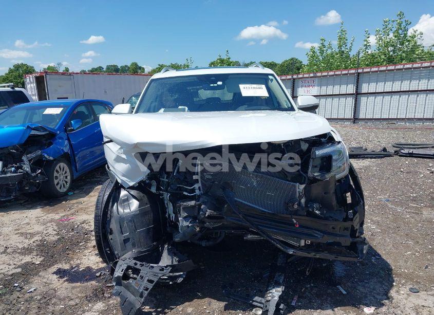 Photo 13 of 2024 Volkswagen Atlas 2.0T SEL PREMIUM R-LINE (VIN 1V2FR2CAXRC582084)